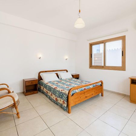 Villa Ira Finiki Lachi Esterno foto