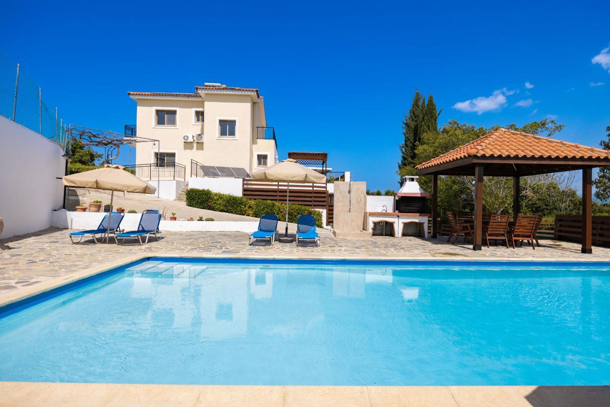 Villa Ira Finiki Lachi Esterno foto